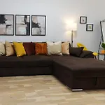 Amalia - Quiet 1br With Parking & Wi-fi
