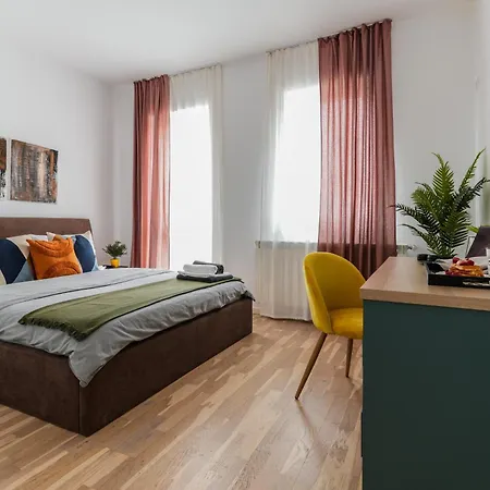 Apartmán Amalia - Quiet 1br With Parking & Wi-fi Bukurešť