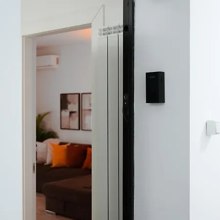 Amalia - Quiet 1br With Parking & Wi-fi Apartamento