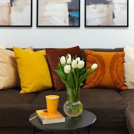 Amalia - Quiet 1br With Parking & Wi-fi