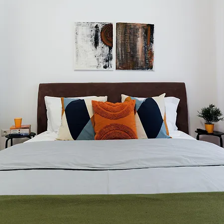 Amalia - Quiet 1br With Parking & Wi-fi Appartement