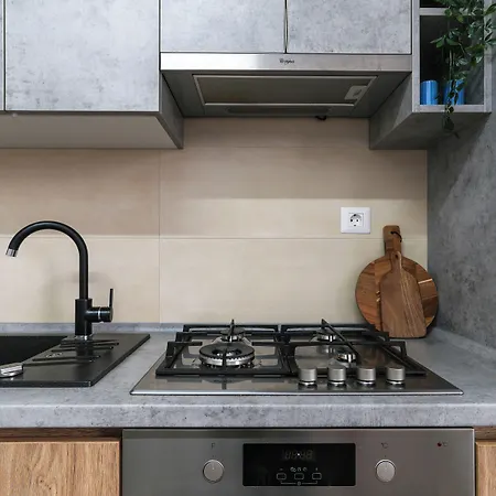 Amalia - Quiet 1br With Parking & Wi-fi Appartamento *