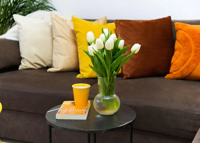 Amalia - Quiet 1br With Parking & Wi-fi * Бухарест