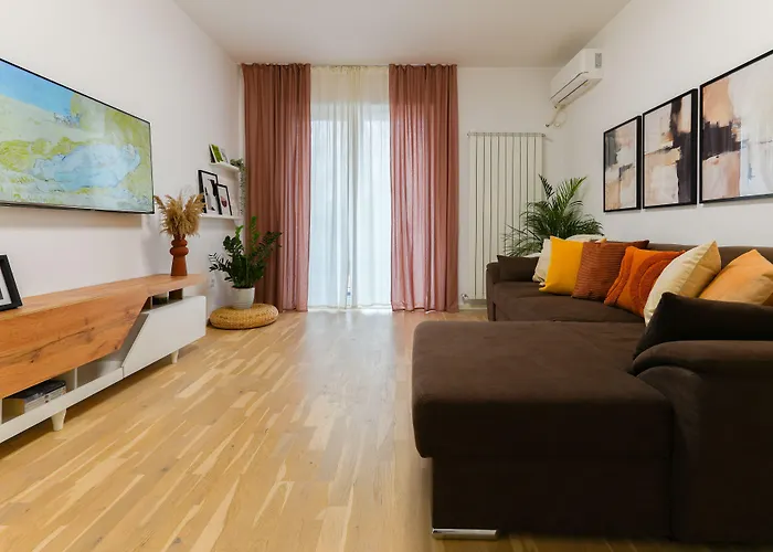 Amalia - Quiet 1br With Parking & Wi-fi Бухарест