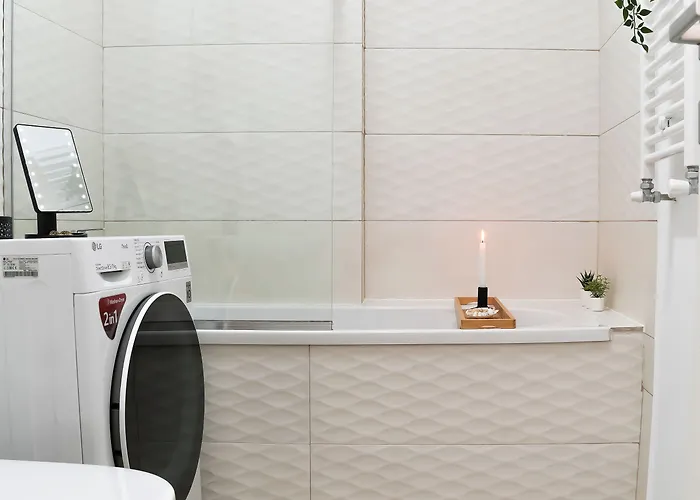 Апартаменты Amalia - Quiet 1br With Parking & Wi-fi *