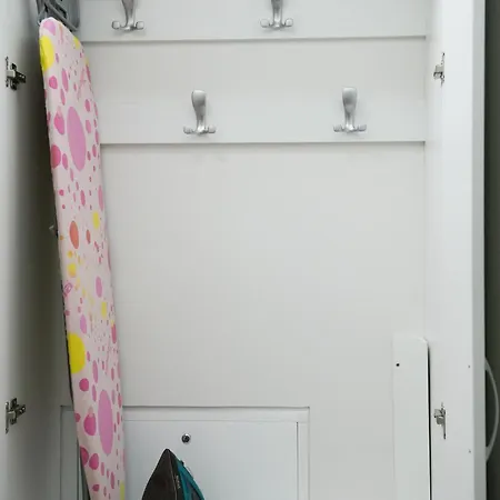 דירה Amalia - Quiet 1br With Parking & Wi-fi בוקרשט