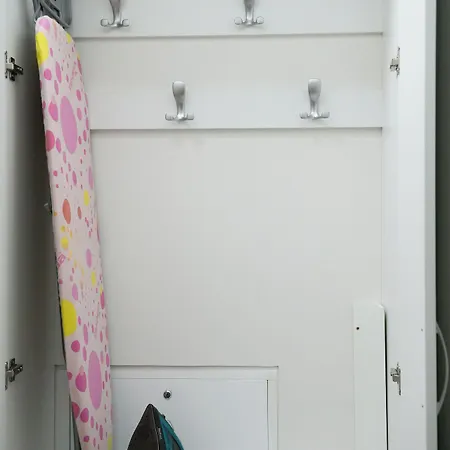 Amalia - Quiet 1br With Parking & Wi-fi דירה *