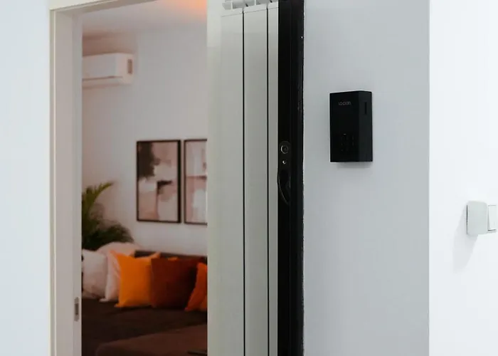 Amalia - Quiet 1br With Parking & Wi-fi Lägenhet