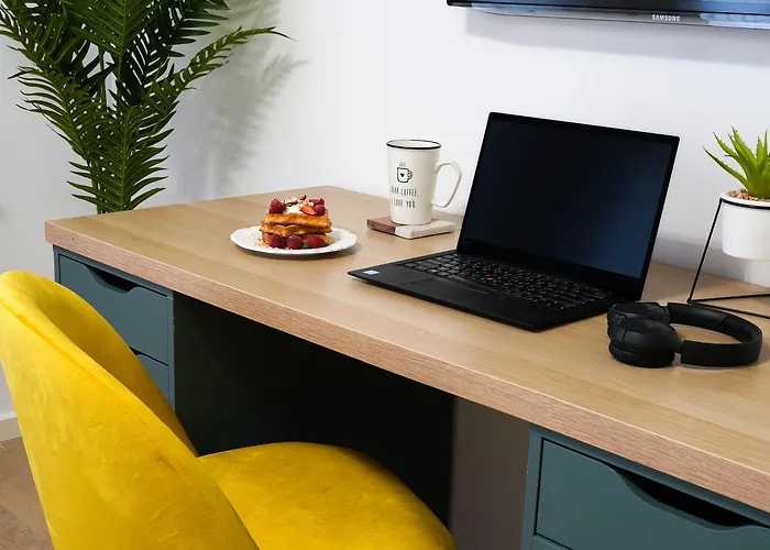 Amalia - Quiet 1br With Parking & Wi-fi Lägenhet