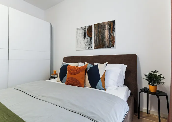 Amalia - Quiet 1br With Parking & Wi-fi Lägenhet *