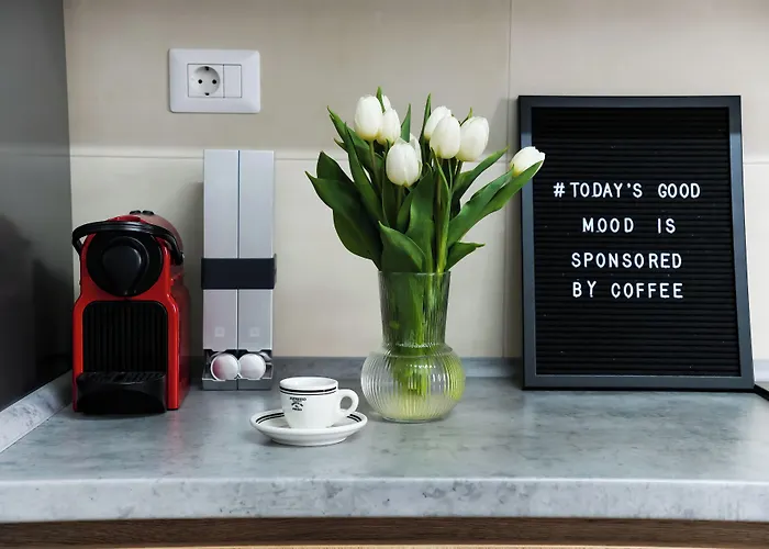 Amalia - Quiet 1br With Parking & Wi-fi Bukarest